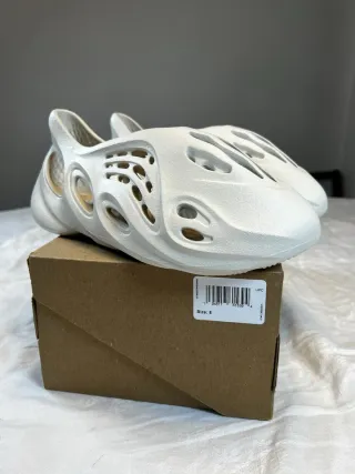 Adidas Yeezy Foam Runner Ararat Talla 38-45