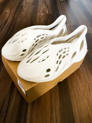 Adidas Yeezy Foam Runner Ararat Talla 38-45