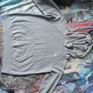 Sudadera Nike Gris Original con Logo Bordado
