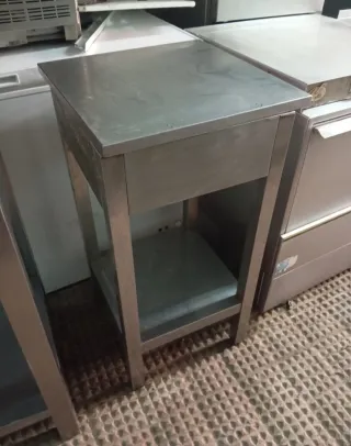 Mesa de trabajo de acero inoxidable