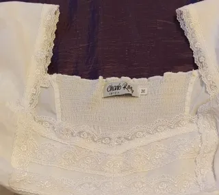 Vestido Charo Ruiz blanco con encajes