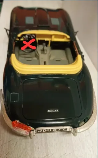 Maqueta Ferrari Jaguar Mercedes escala 1/18