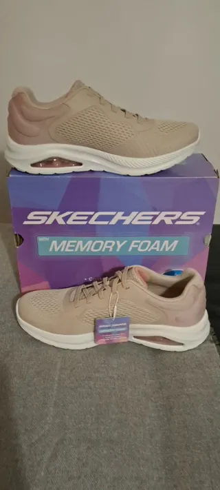 Skechers donna tg 42 nuove con cartellino