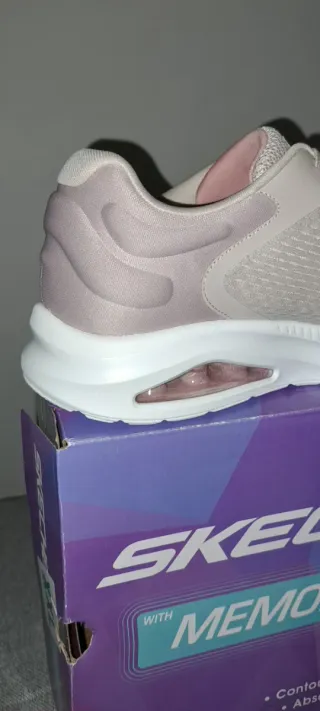 Skechers donna tg 42 nuove con cartellino