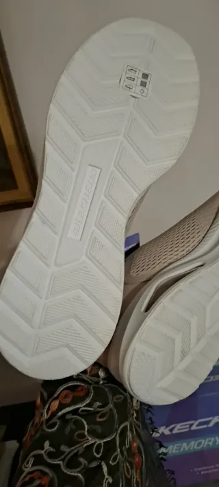 Skechers donna tg 42 nuove con cartellino