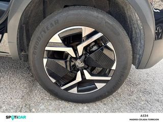 Peugeot 2008   Gasolina 100 S&S 6 Vel. MAN Allure