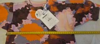 Suéter Raizzed Aya Naranja y Rosa