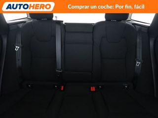 Volvo XC60 2.0 B4 Mild-Hybrid Momentum Pro 2WD