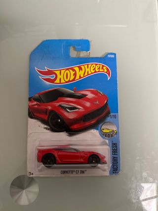 Hot Wheels Corvette C7 Z06 Rojo