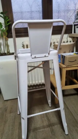 Taburete alto metálico blanco 72cm