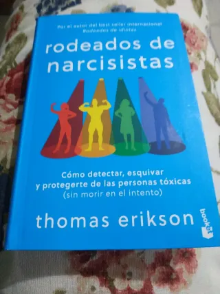 Rodeados de narcisistas: Cómo detectar, esquiva...