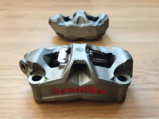 Pinzas Freno Delanteras Brembo Racing Stylema