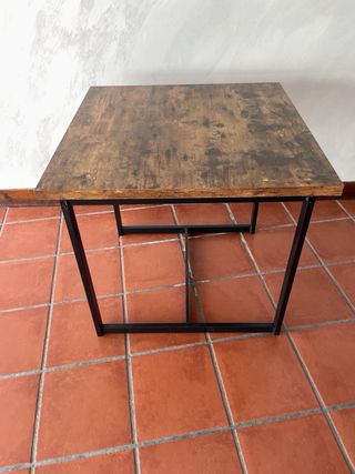 Mesa Cuadrada Madera y Metal