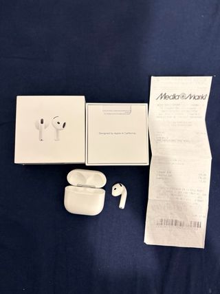 Airpods 4