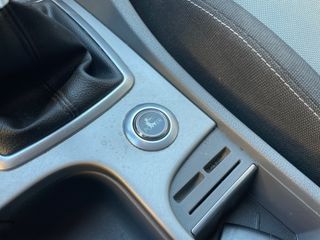 Ford Focus 2010 Break 2.0 TDCi 136CV Titanium Full