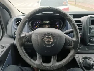 Opel Vivaro 2016