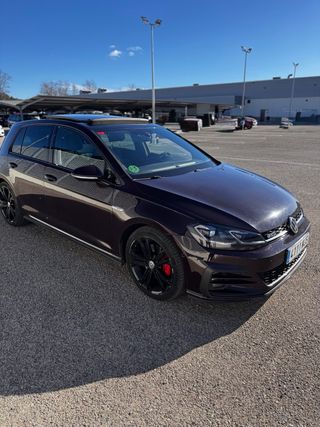 VW Golf 7.5 GTD DSG 2.0 TDI 184cV - FULL EXTRAS