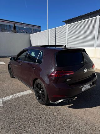 VW Golf 7.5 GTD DSG 2.0 TDI 184cV - FULL EXTRAS