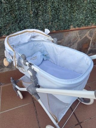 Cochecito de muñecas juguete