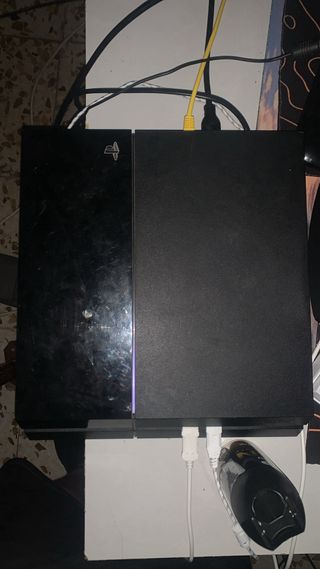 PS4 (PlayStation 4) Naranja y Negra