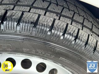 VOLKSWAGEN TRANSPORTER 2.0TDI COMBI 9