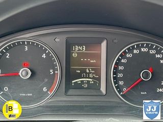 VOLKSWAGEN TRANSPORTER 2.0TDI COMBI 9