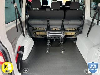 VOLKSWAGEN TRANSPORTER 2.0TDI COMBI 9