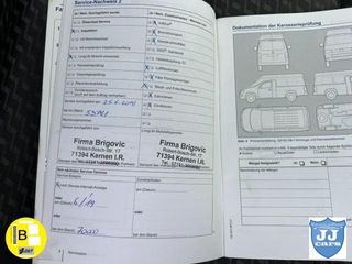 VOLKSWAGEN TRANSPORTER 2.0TDI COMBI 9