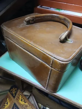 Valigetta vintage in pelle