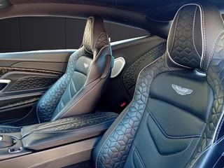 Aston Martin DBS Superleggera 5.2 V12