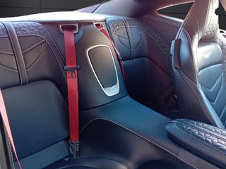 Aston Martin DBS Superleggera 5.2 V12