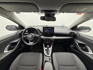 Toyota Yaris 1.5 120H Business Plus