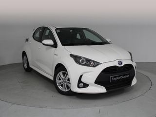 Toyota Yaris 1.5 120H Business Plus