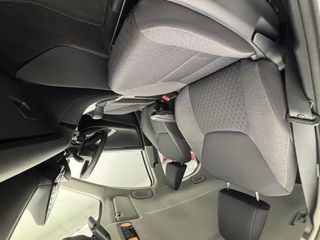 Toyota Yaris 1.5 120H Business Plus