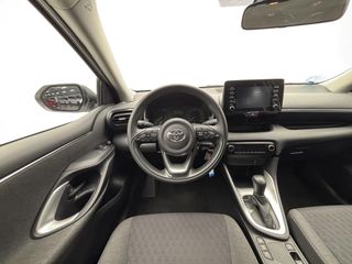 Toyota Yaris 1.5 120H Business Plus