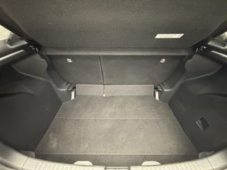 Toyota Yaris 1.5 120H Business Plus