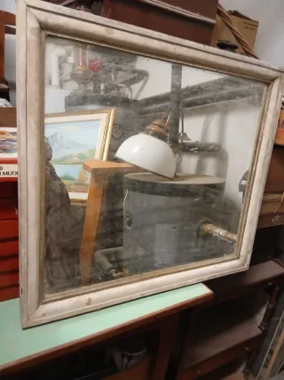 Specchio anticov3cchia con cornice in legno