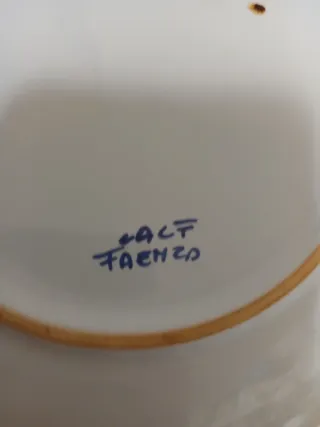 .porta cenere Ceramica Faenza Via Malpighi