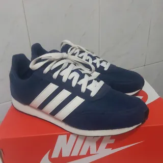 Zapatillas Adidas Talla 43 Azul y Blanco