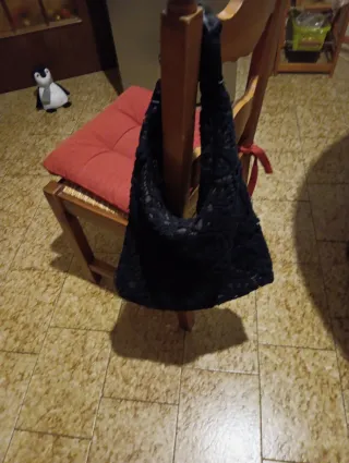 Borsa nera all'uncinetto by Magic Bags made in Ita