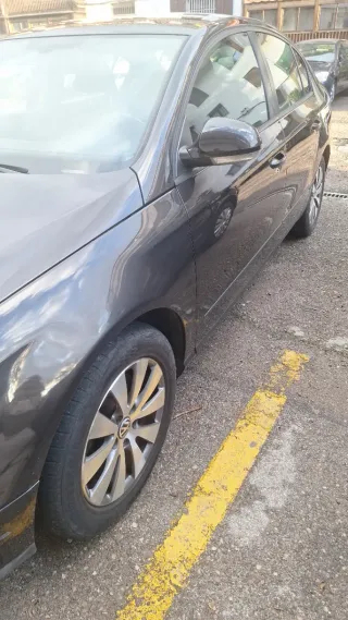 Volkswagen Passat 2010