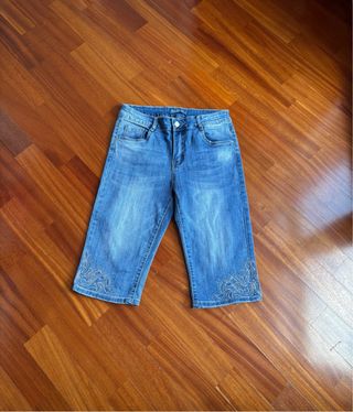 Jeans al ginocchio Miss Good con strass taglia 44