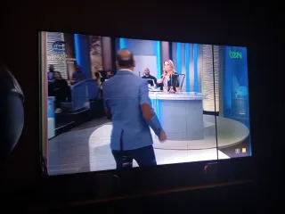 TV Samsung QE50Q60TAU funciona