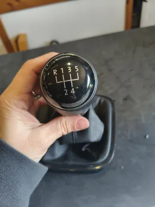 Pomo y funda palanca cambios VW Polo V 1.2 6R