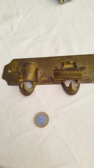 Perchero percha colgador antiguo bronce vintage
