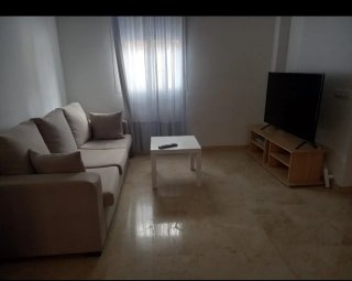 Alquilo habitación para una o hasta 3 personas