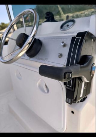 Embarcación Aquamar 17 5m. Motor Mercury 60CV New