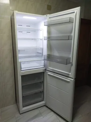 Frigorífico TCL Digital Blanco