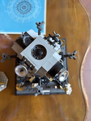 LEGO Creator 10266 NASA Apollo 11 Lunar Lander