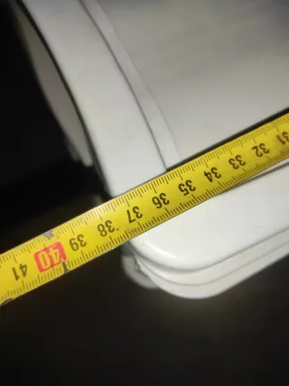 Cajonera de plástico azul y blanco